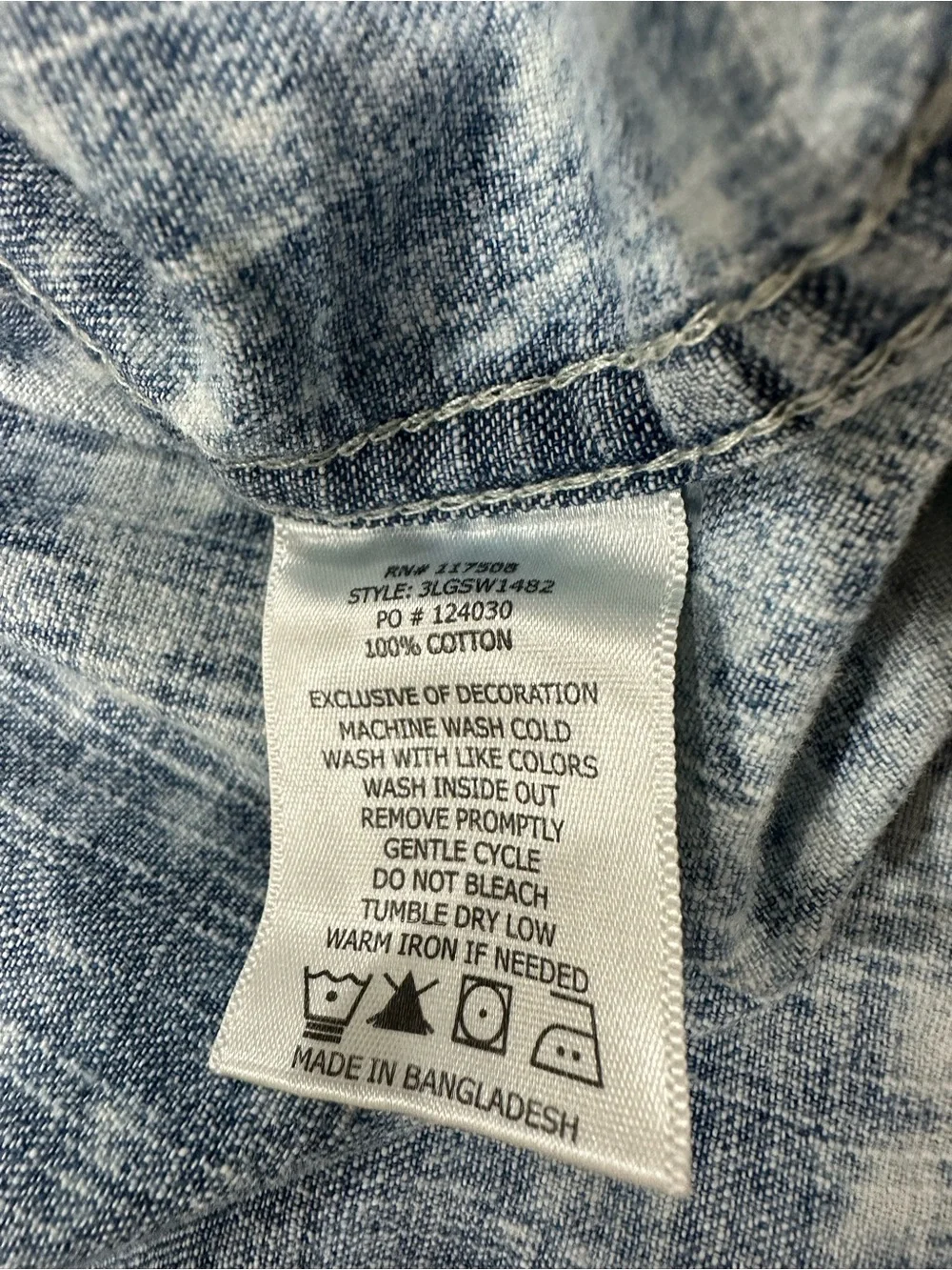 Levi's Men’s Y2K Vintage Light Blue Acid Wash Short-Sleeve Denim Button-Up